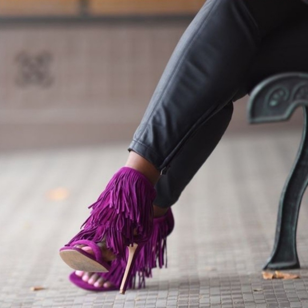 Steve Madden fringly sandals